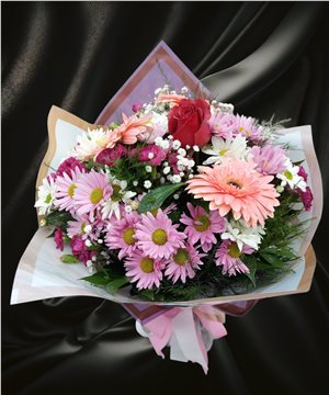 Mevsim Çiçekleri Buketi-005